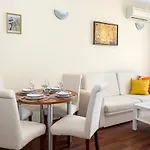 Beachfront Bliss-1br Sea View Flat In Golden Sands By Flat Mаnаger Apartment Varna