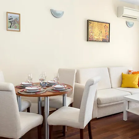 Beachfront Bliss-1br Sea View Flat In Golden Sands By Flat Mаnаger Apartment Varna