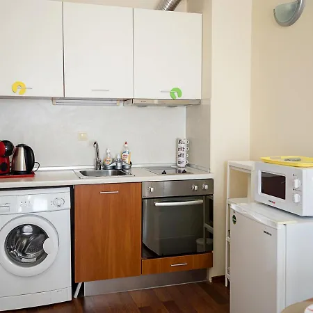 Beachfront Bliss-1br Sea View Flat In Golden Sands By Flat Mаnаger Apartman Várna