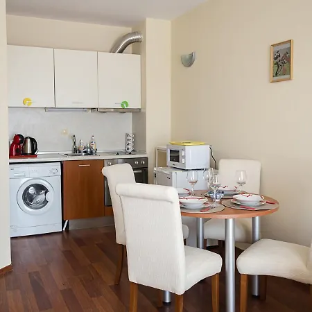 Beachfront Bliss-1br Sea View Flat In Golden Sands By Flat Mаnаger * Варна