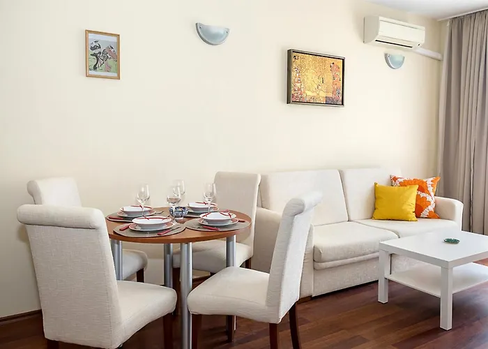 Beachfront Bliss-1br Sea View Flat In Golden Sands By Flat Mаnаger Lägenhet Varna