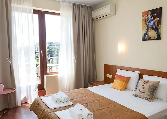 Beachfront Bliss-1br Sea View Flat In Golden Sands By Flat Mаnаger * Varna